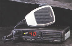 YAESU VX-2000 w wersji 40 kanaowej.